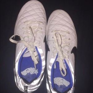 Soccer cleats